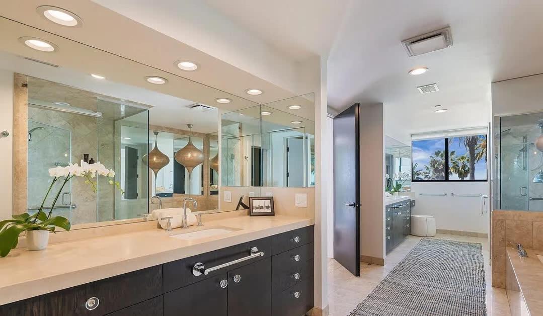 Three Bedrooms Ocean Avenue Luxury * Los Angeles